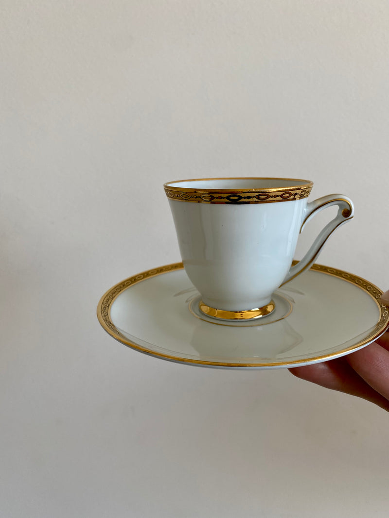 Service à café blanc uni à liseré or en porcelaine Limoges