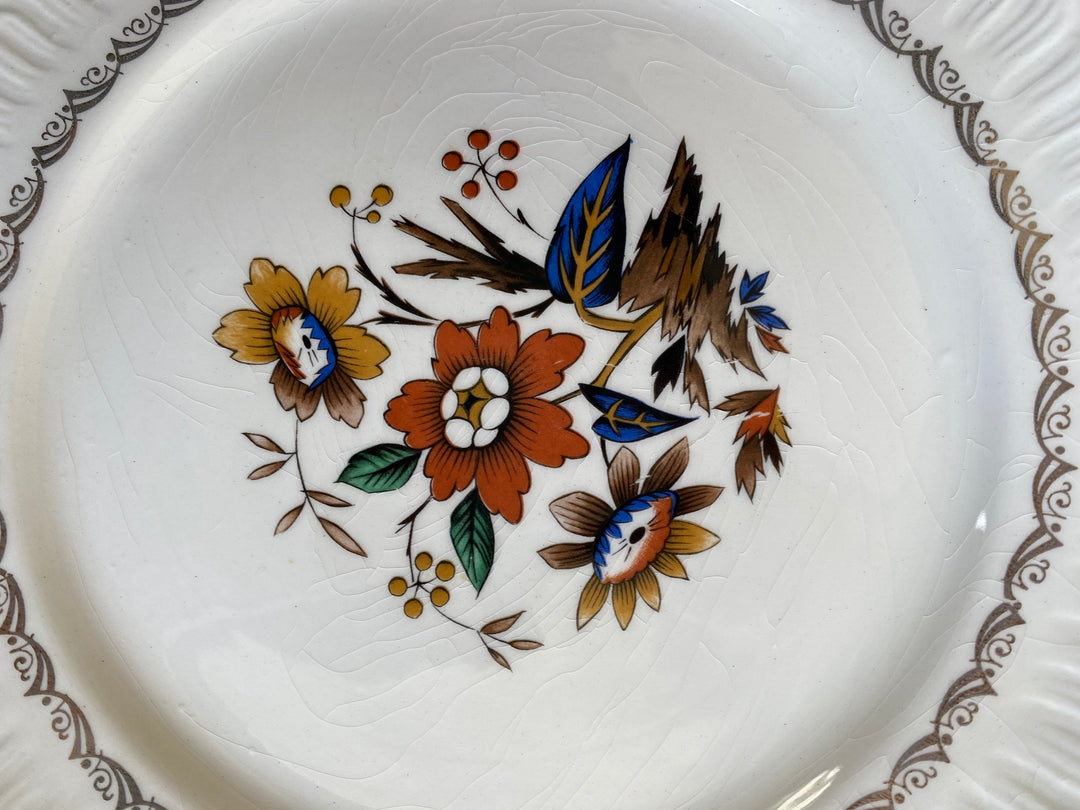 Service complet en porcelaine motifs fleurs 979