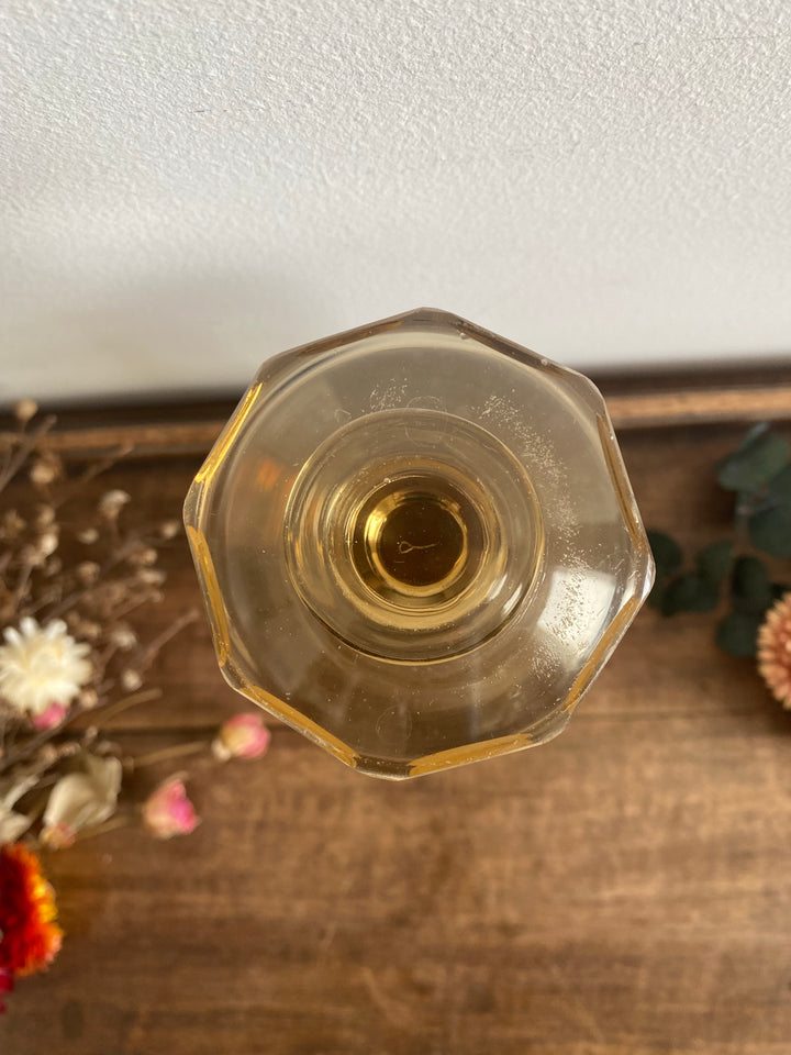 Flacon en verre couleur jaune ocre