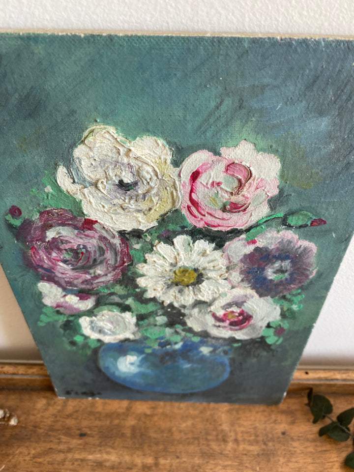 Peinture sur carton nature morte sur fond bleu