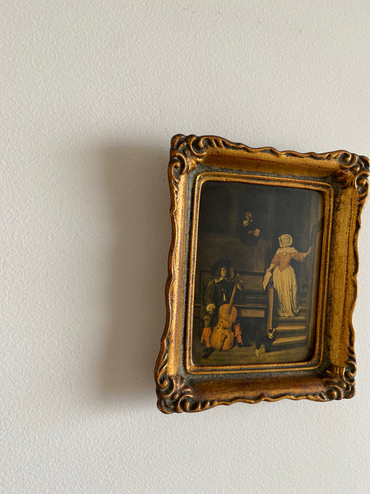 Tableaux illustrations d’époque dorés style rococo