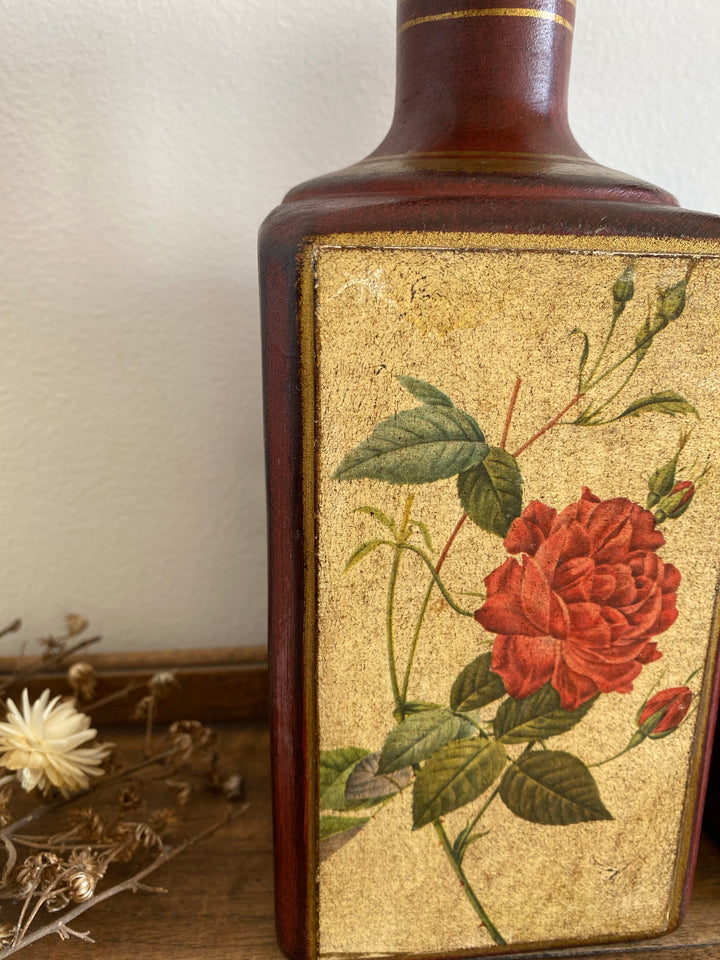 Bouteilles en porcelaine décoratives