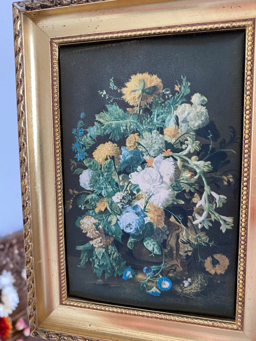 Impression sur soie dans son cadre rectangulaire doré en bois