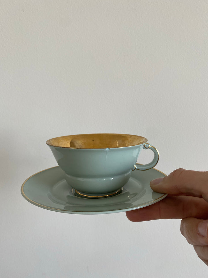 Tasses et soucoupes Pirkenhammer Czechoslovakia vert clair et or