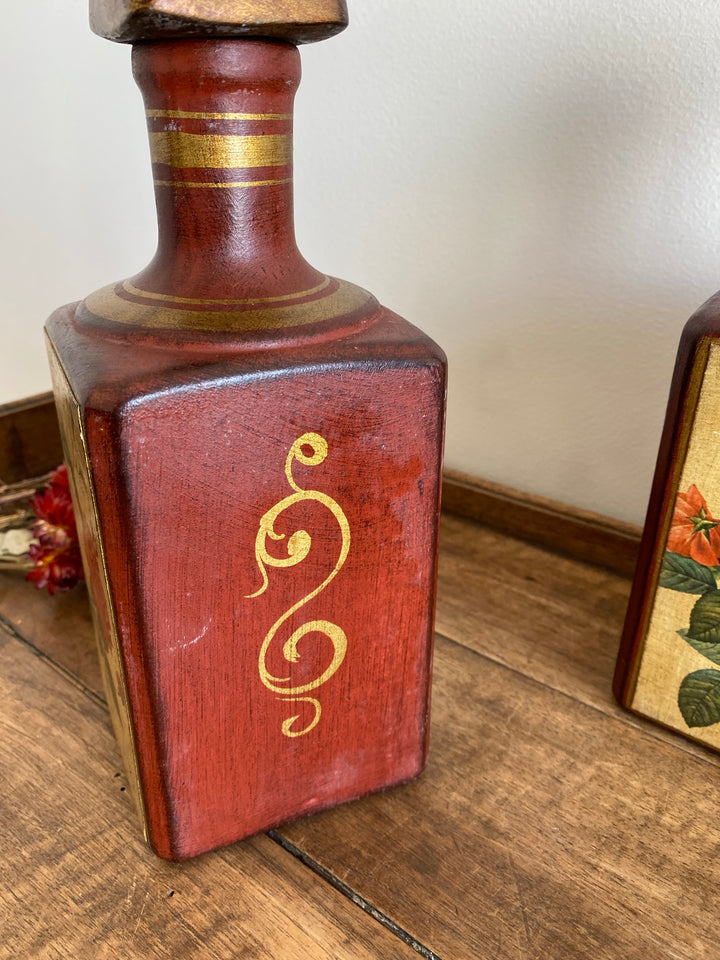 Bouteilles en porcelaine décoratives