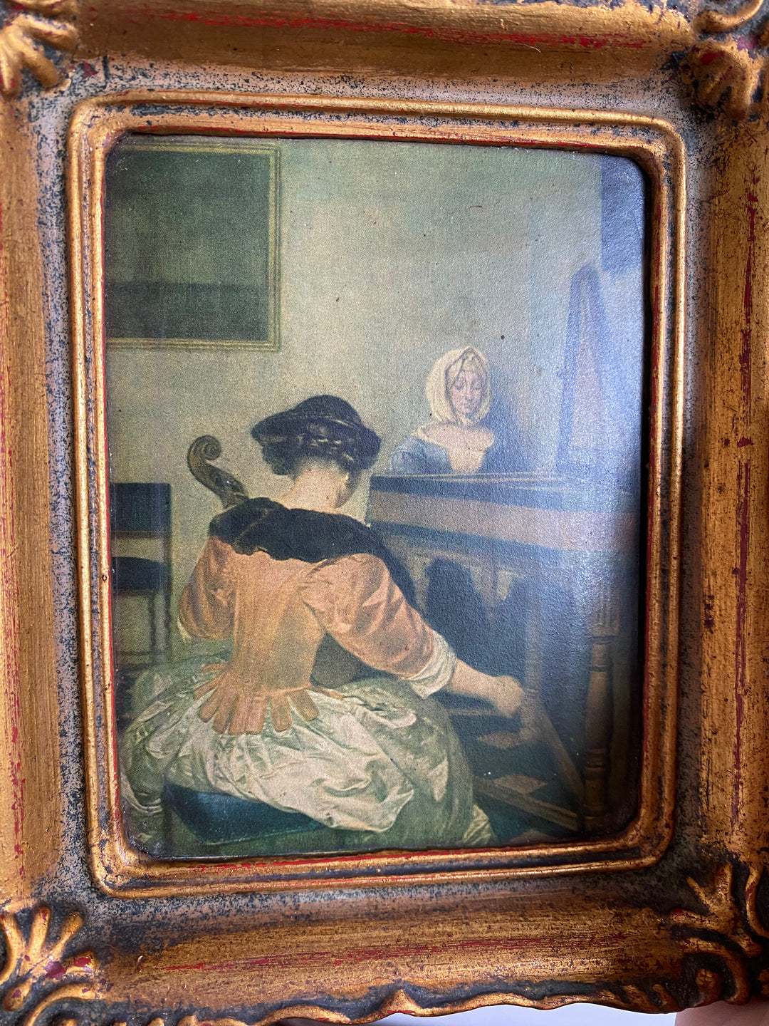 Tableaux illustrations d’époque dorés style rococo