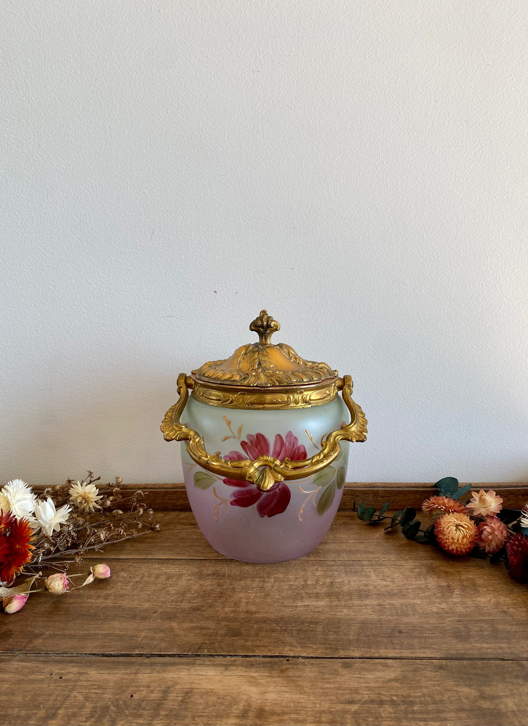 Pot à biscuit couvercle en régule Art Deco
