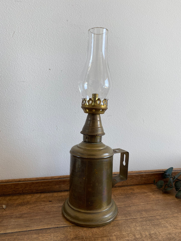 Lampe à pétrole