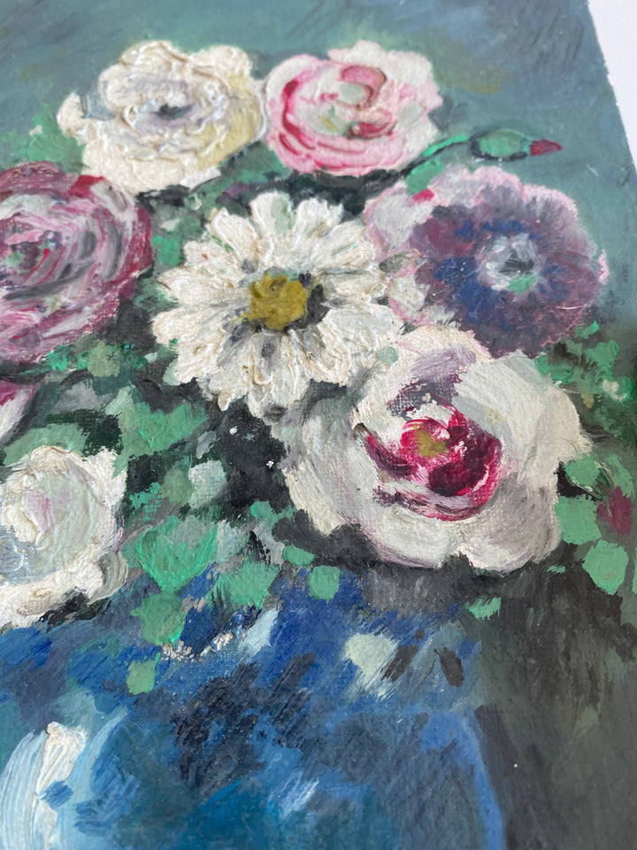 Peinture sur carton nature morte sur fond bleu