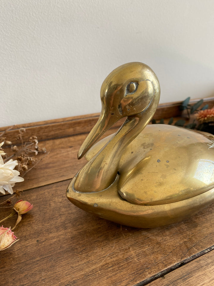 Cygne en laiton avec couvercle