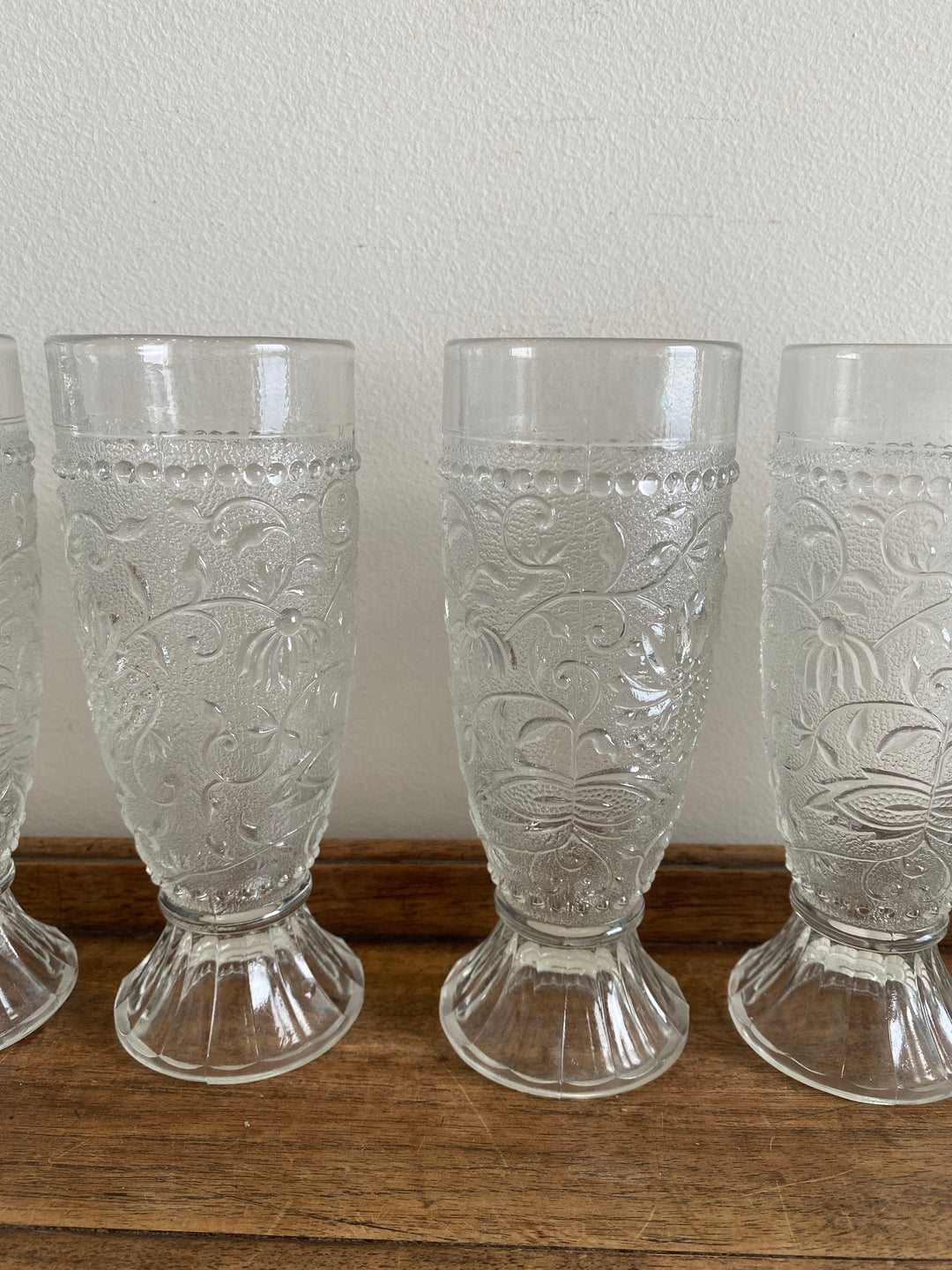 Verres à pieds gravés véritable Bohème