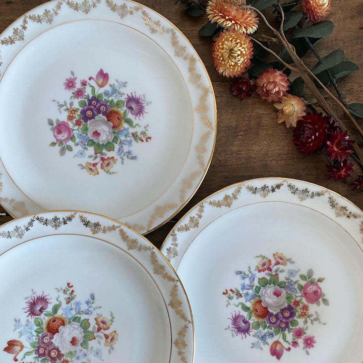 Assiettes à dessert fleuries