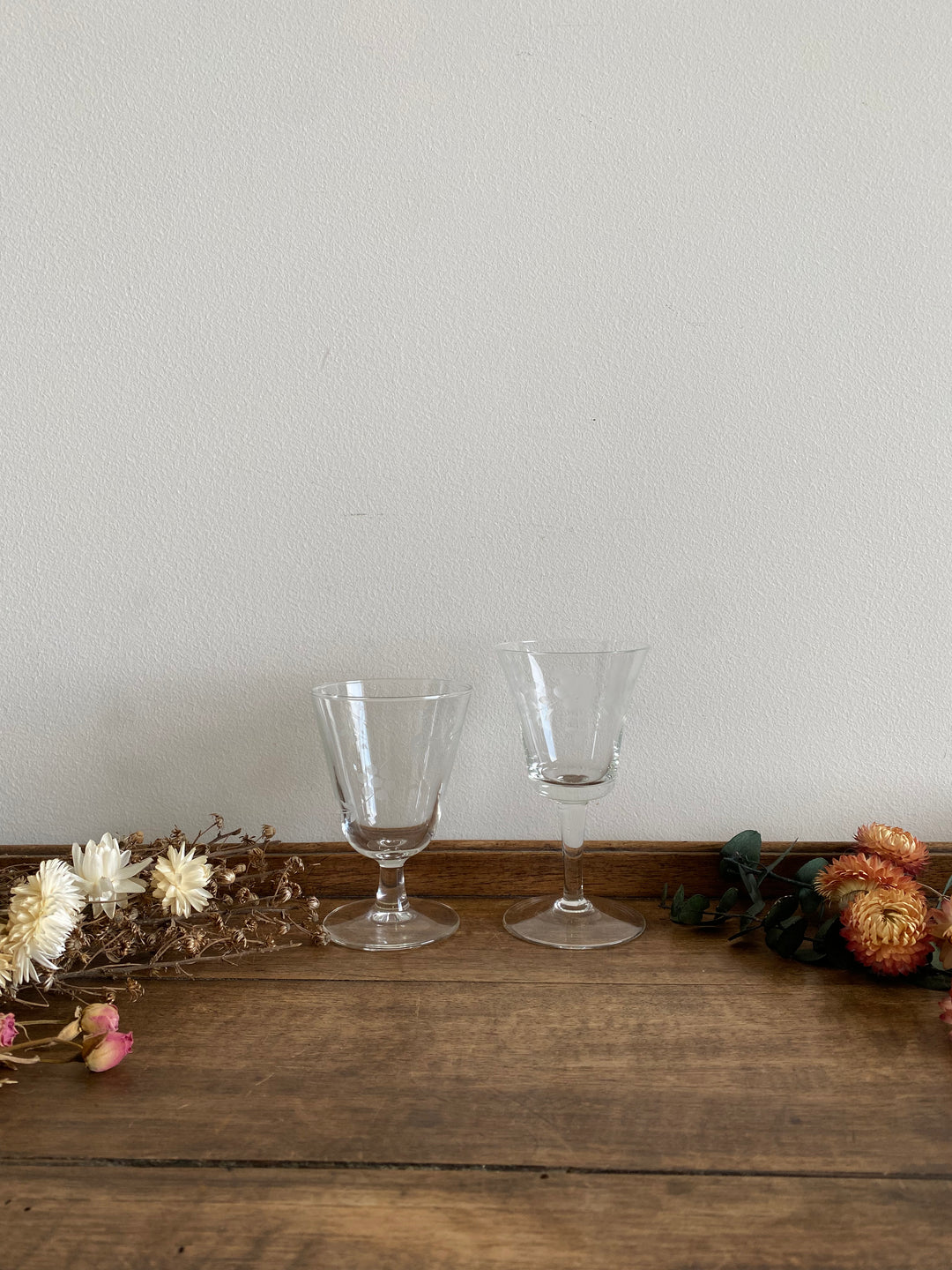 Verres à eau et a liqueur gravés