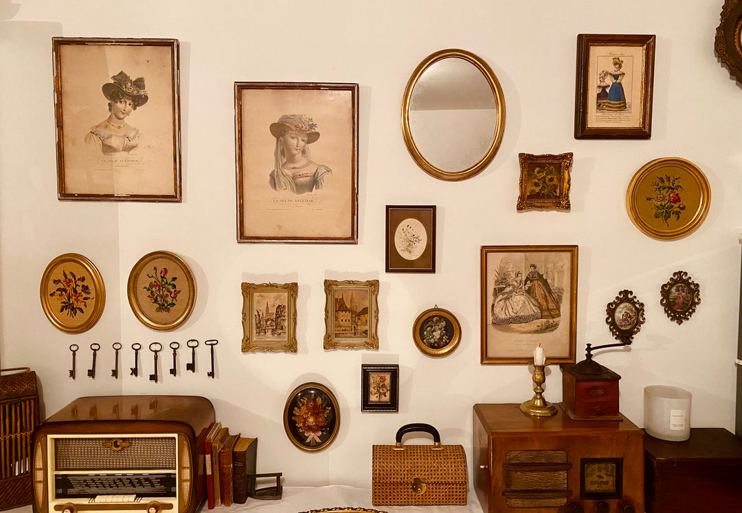 Les Tableaux et Cadres Vintage