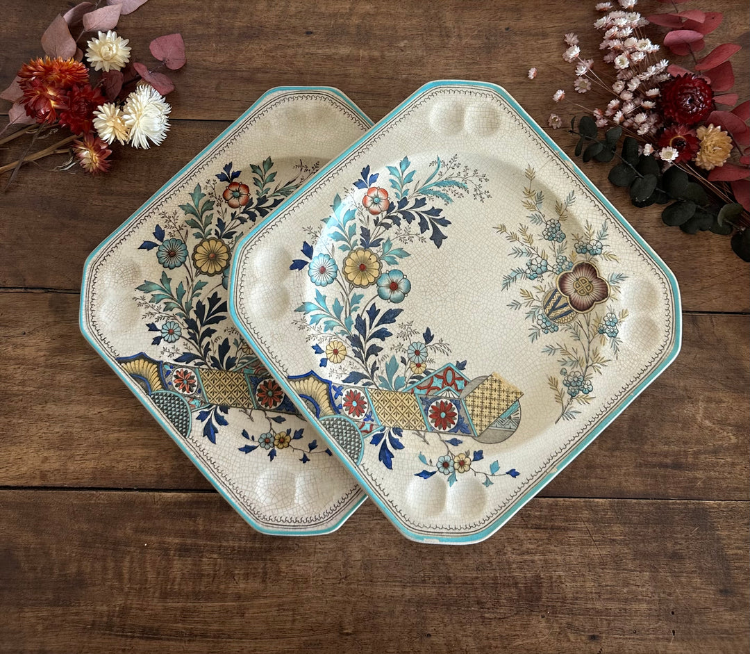 Assiettes en porcelaine 19ème forme carrée