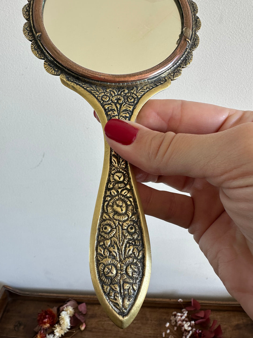 Miroir à main paon en laiton