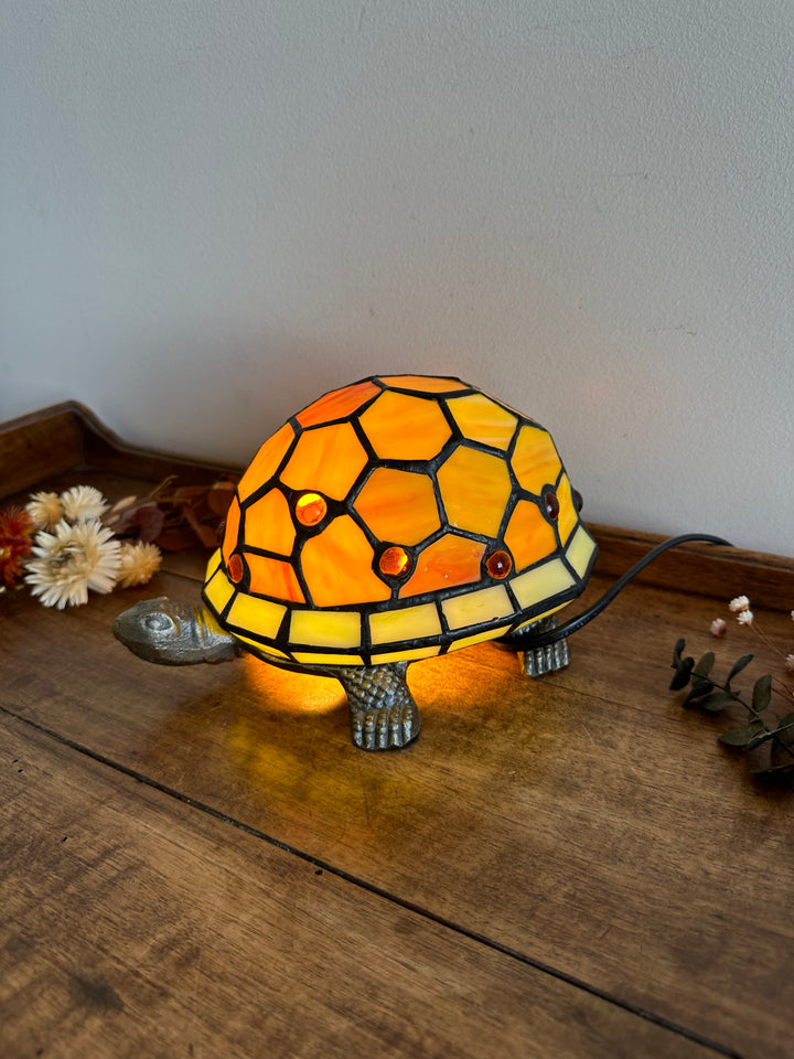 Lampe en forme de tortue pâte de verre colorée style tiffany