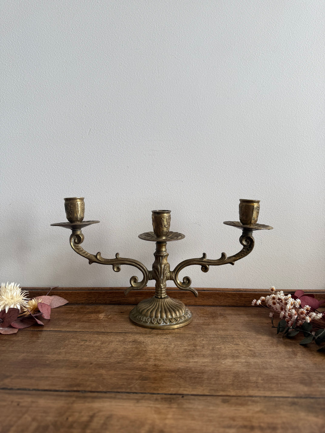 Chandelier à trois tête en laiton