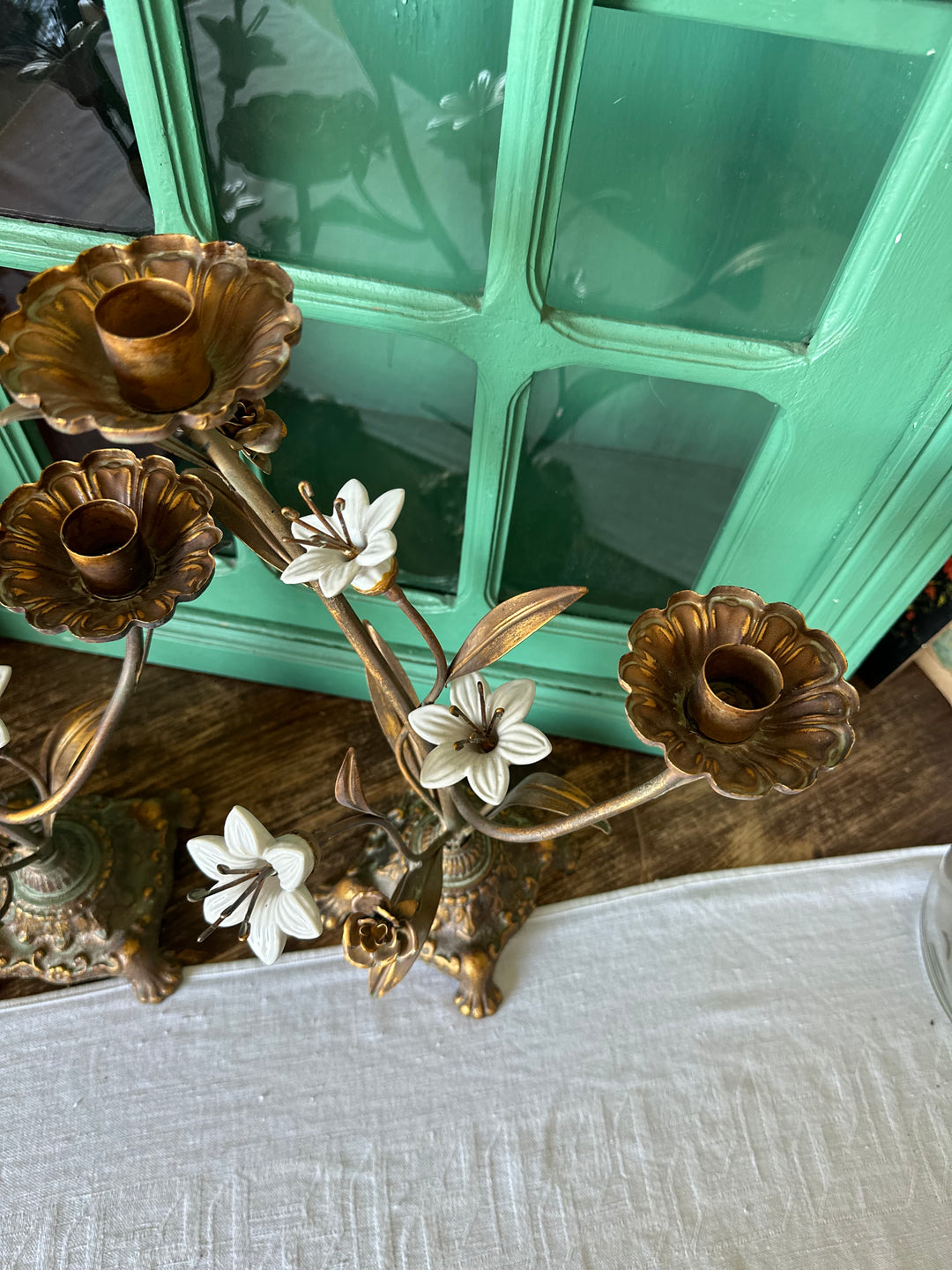 Chandeliers à deux têtes en bronze et porcelaine