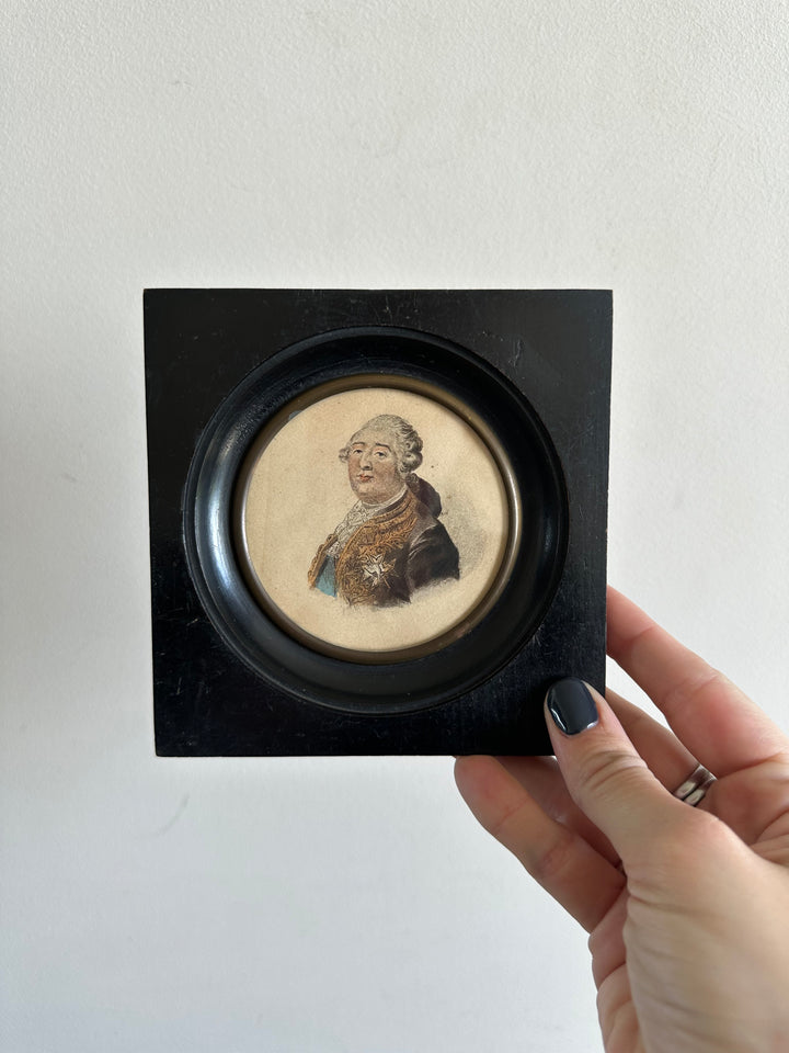 Miniatures en bois portraits d'époque