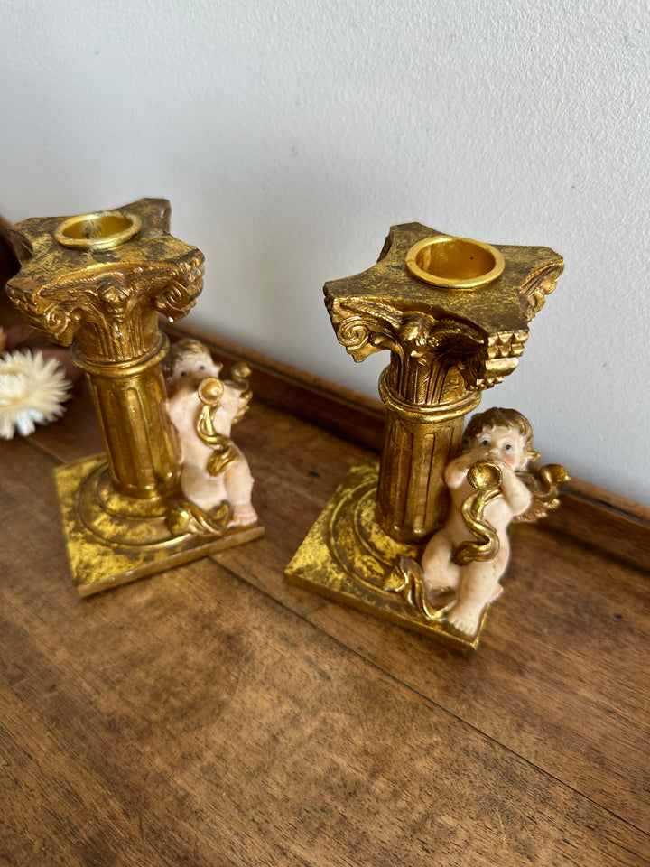 Bougeoirs rococo cherubins musiciens