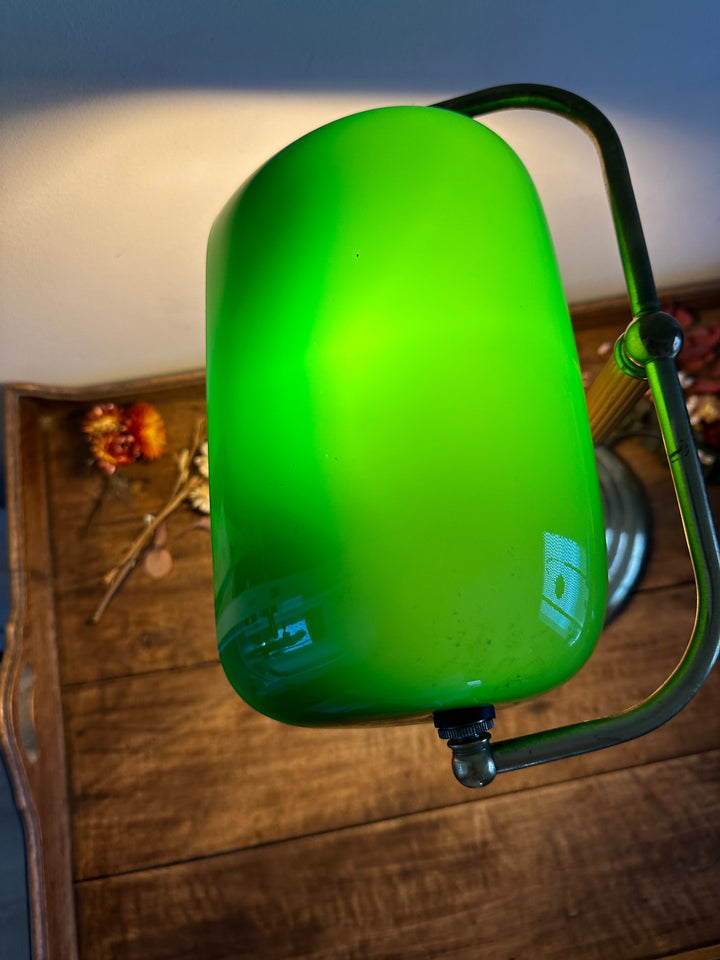 Lampe de notaire métal doré opaline verte