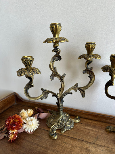 Bougeoirs à trois têtes en bronze style rococo