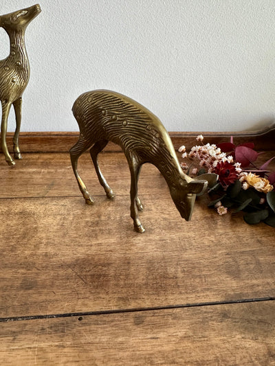 Cerf et biche statuettes en laiton