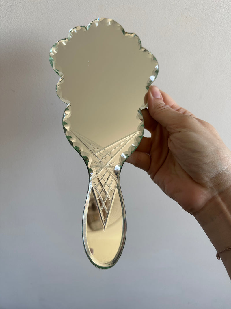 Miroir à main en verre biseauté années 50 style art déco