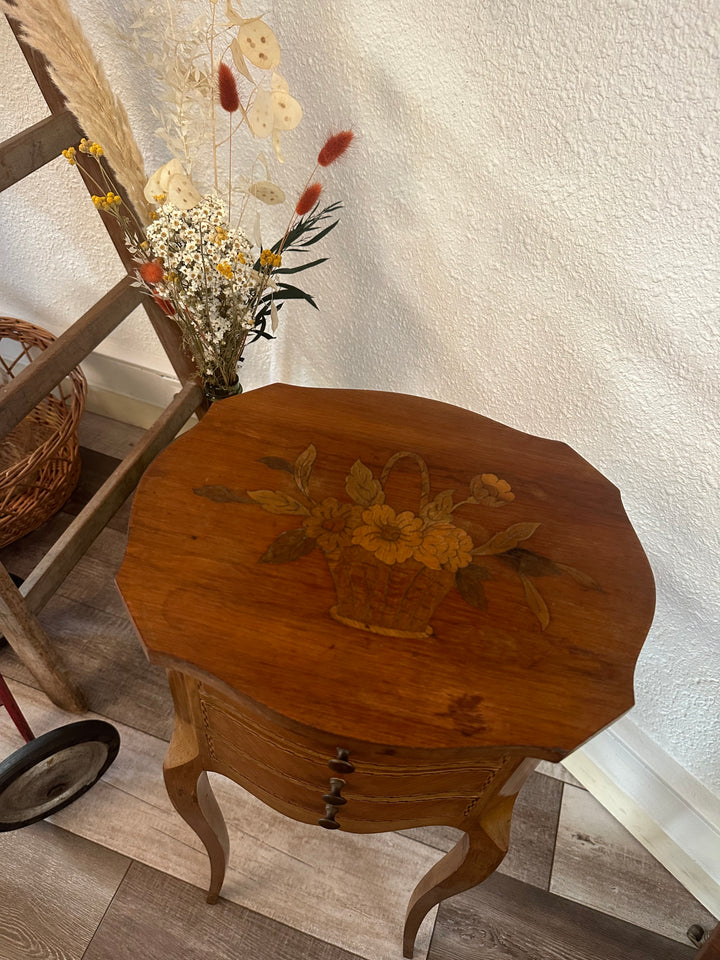 Commode à tiroirs en bois de rose