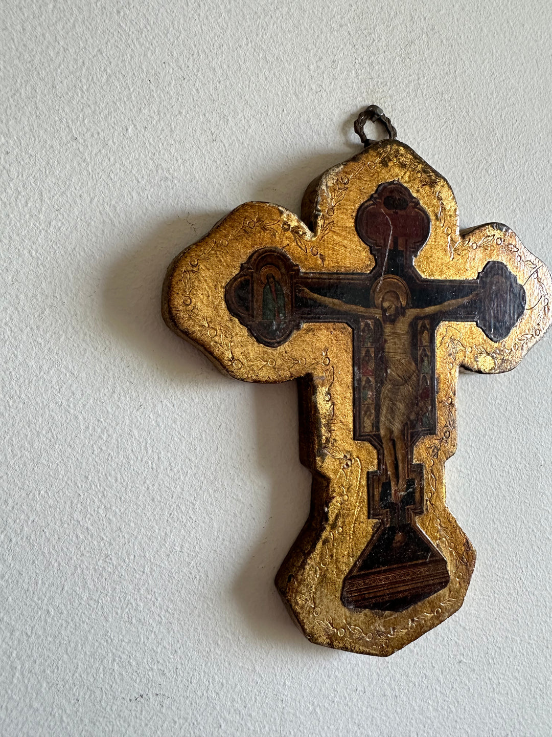 Icône crucifix en bois doré 1950