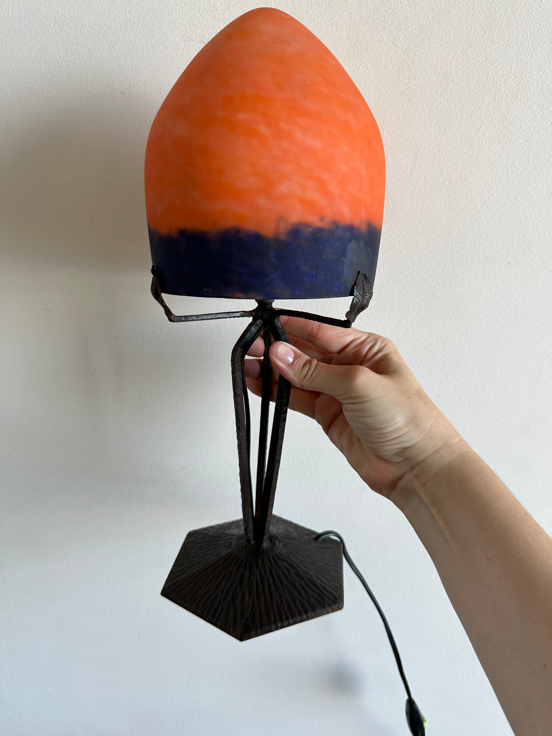 Lampe champignon en verre fumé orangé années 50