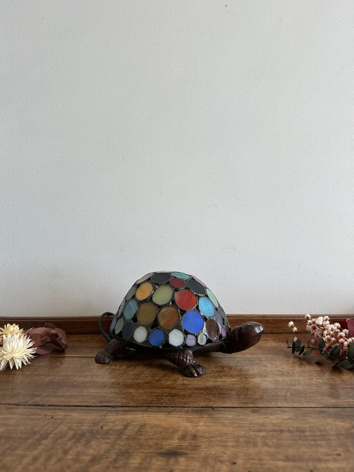 Lampe de table tortue multicolore style Tiffany