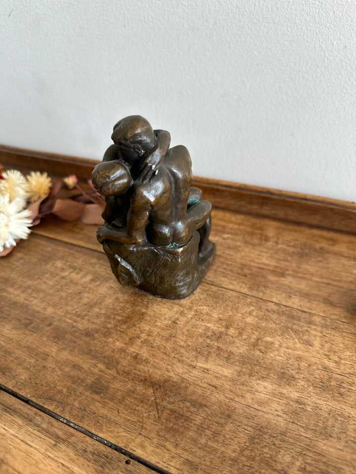 Statue en bronze le baiser de Rodin