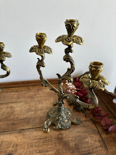 Bougeoirs à trois têtes en bronze style rococo