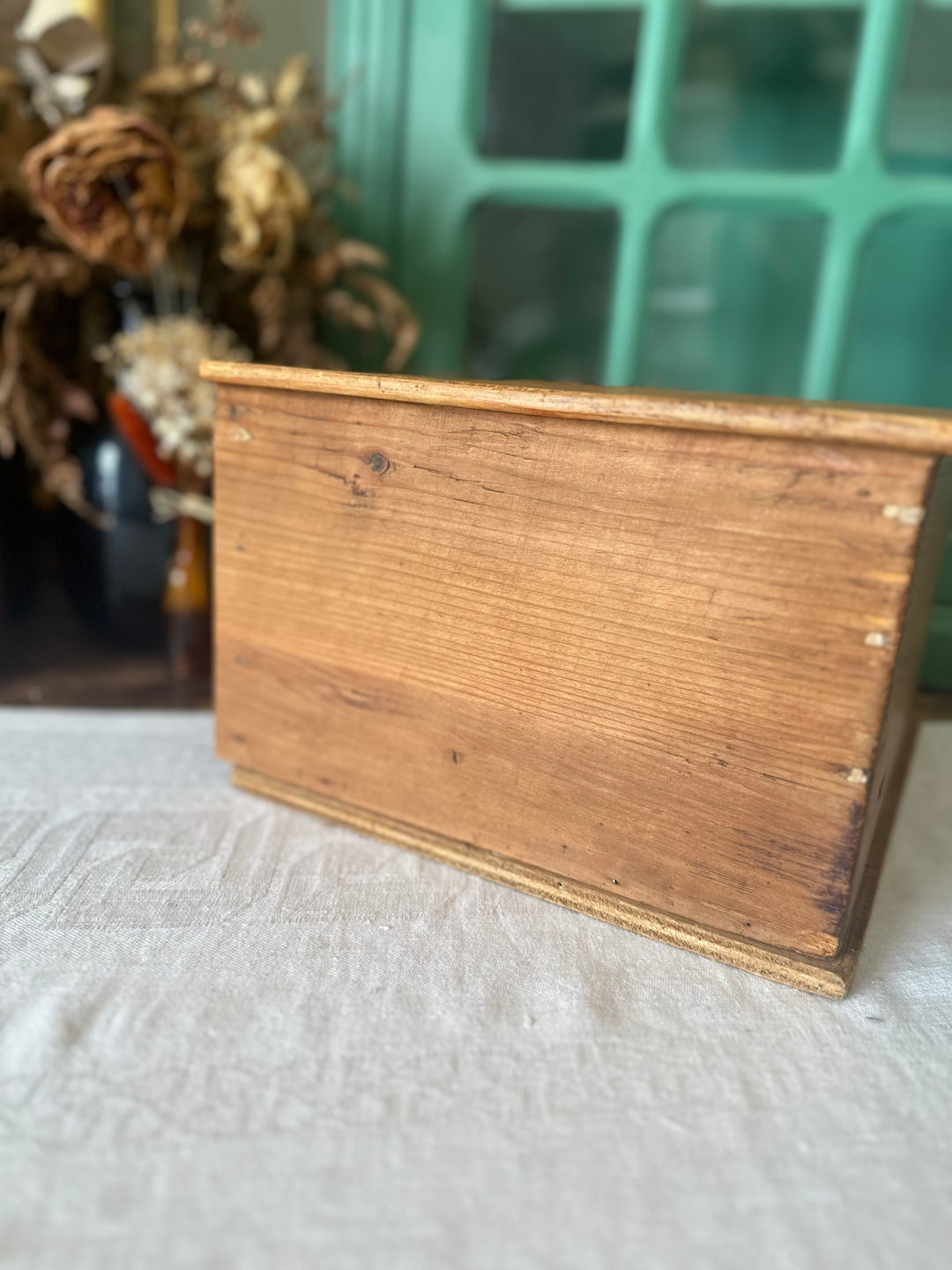 Boite de rangement artisanale en bois 1950