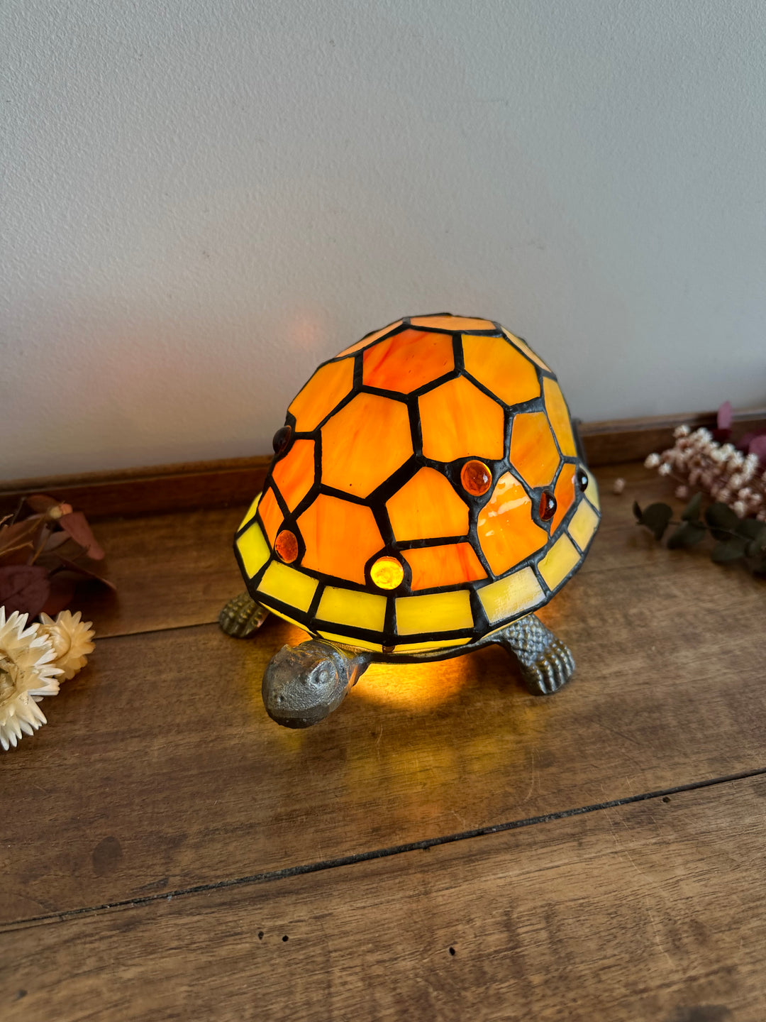 Lampe en forme de tortue pâte de verre colorée style tiffany