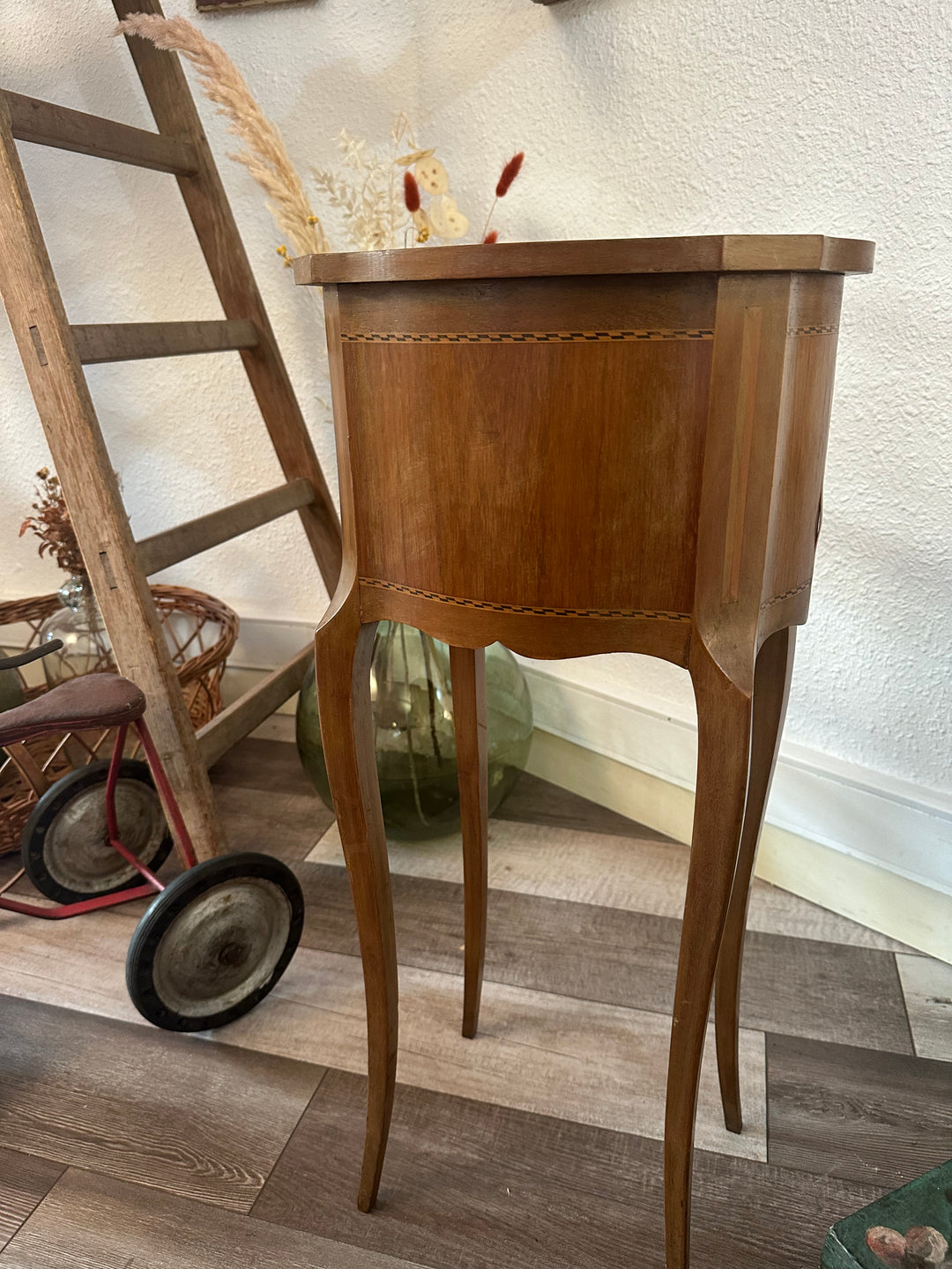 Commode à tiroirs en bois de rose