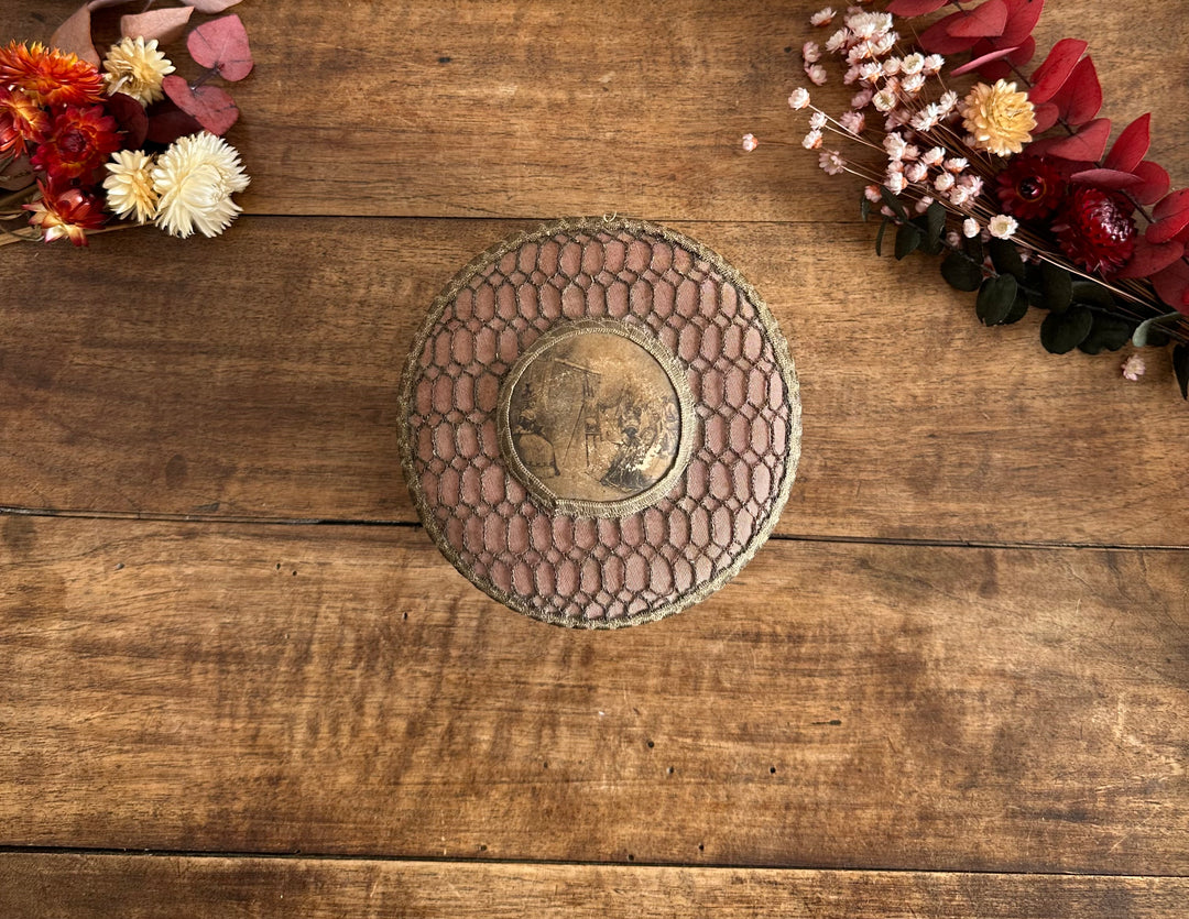 Bonbonnière en tissu XIX ème
