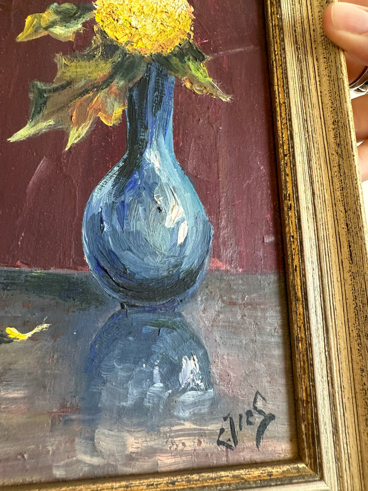 Peinture à l'huile signée dahlias jaune vase bleu