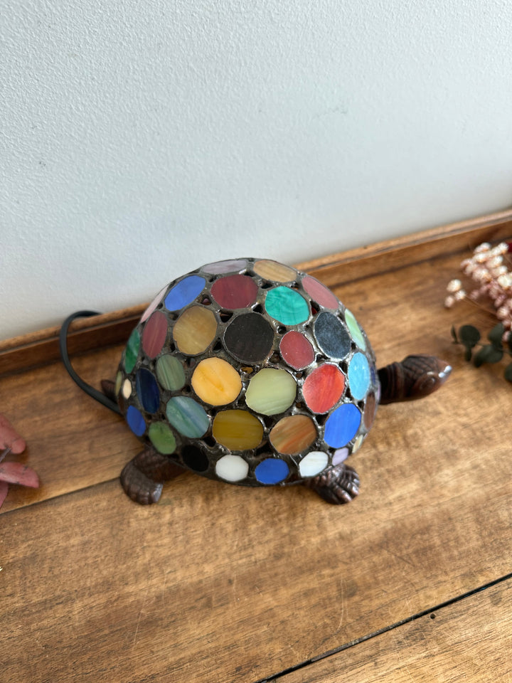 Lampe de table tortue multicolore style Tiffany