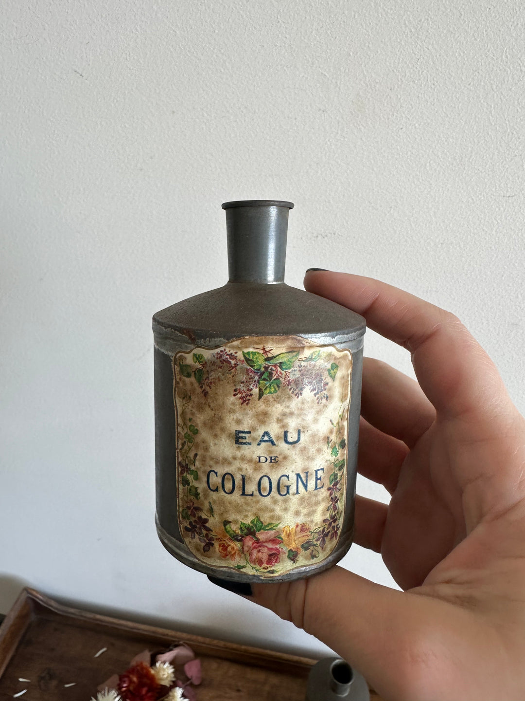 Flacons en fer Eau de cologne