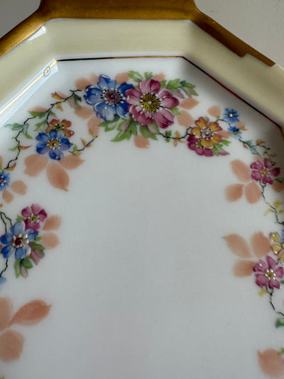 Plat à gâteau en porcelaine de Limoges G Boyer & co. Limoges