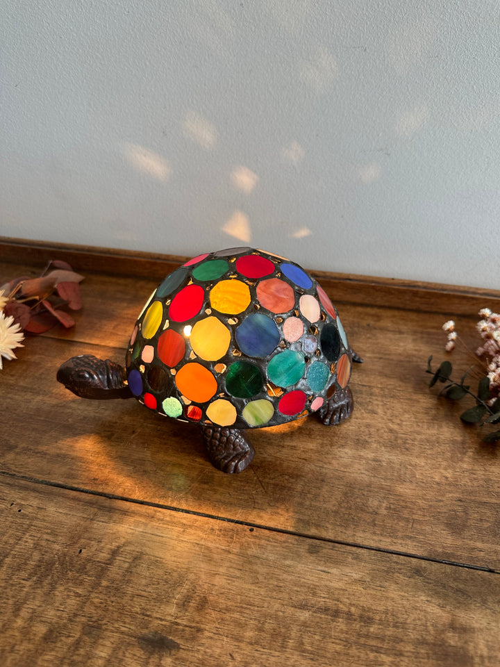 Lampe de table tortue multicolore style Tiffany