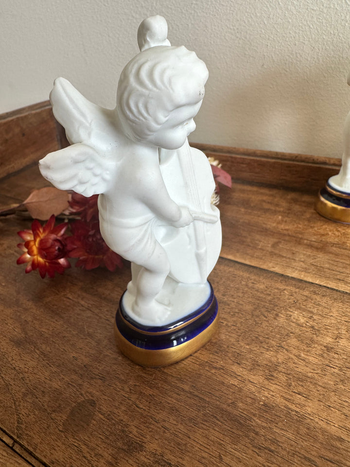 Angelots en biscuit et porcelaine de Limoges