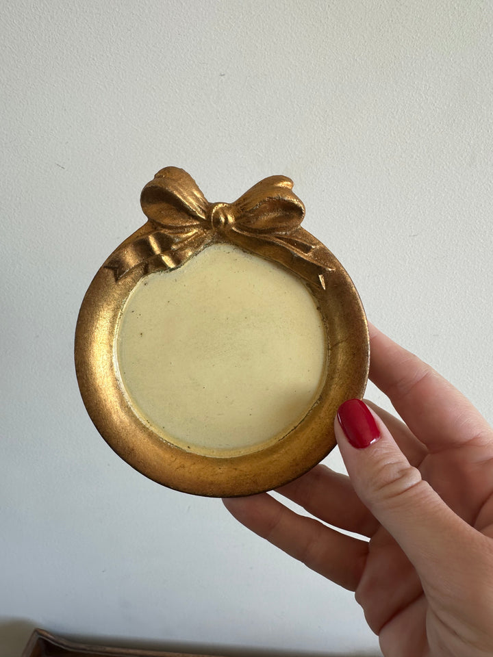 Sous verres en bois peints avec ornement petits noeuds