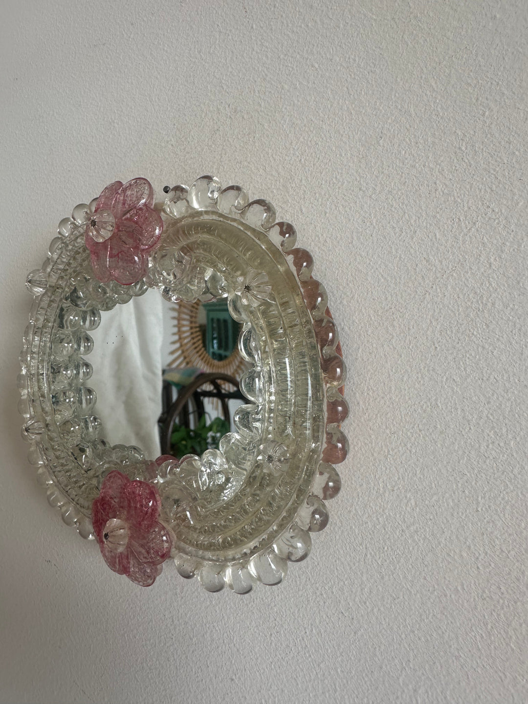 Miroir en verre de Murano taille mini fleurs roses