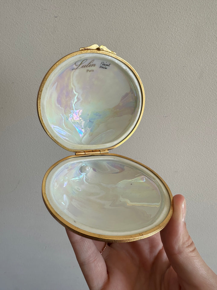 PILULIER EN PORCELAINE très fleuri, Neuf étiqueté EUR 18,00 - FR PILULIER EN PORCELAINE très fleuri, Neuf étiqueté EUR 18,00 - FR