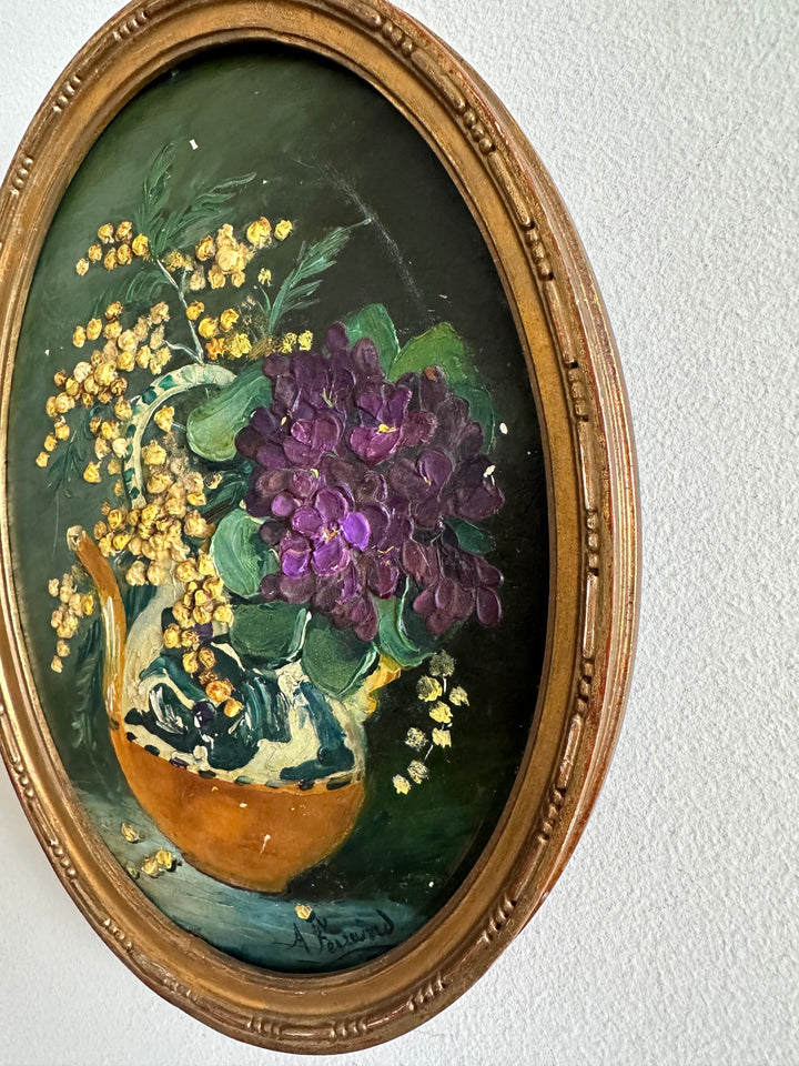 Peinture signée mimosa et violettes en pâte de relief dans cadre en bois doré