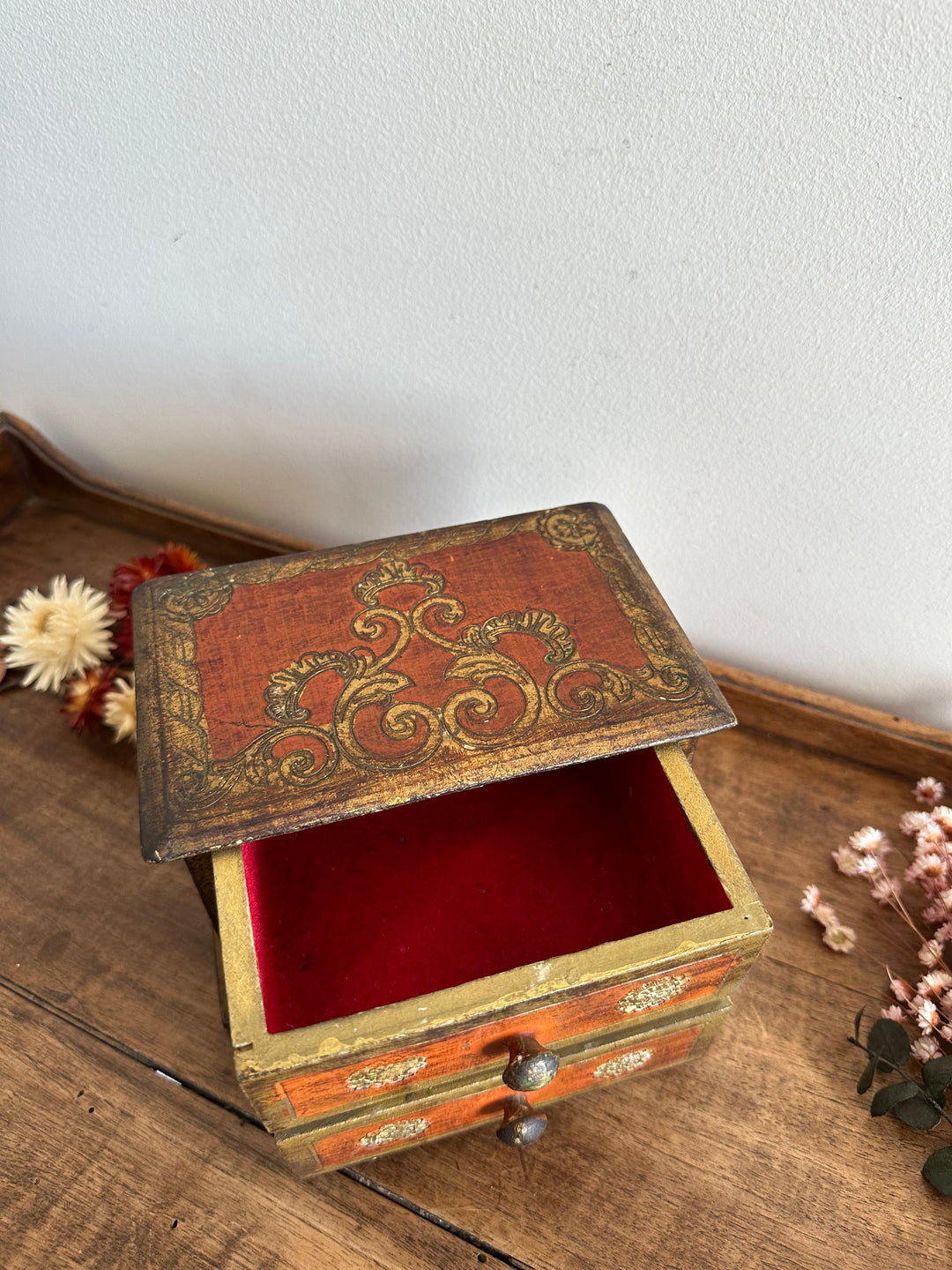 Coffret en bois style florentin rouge et or deux tiroirs